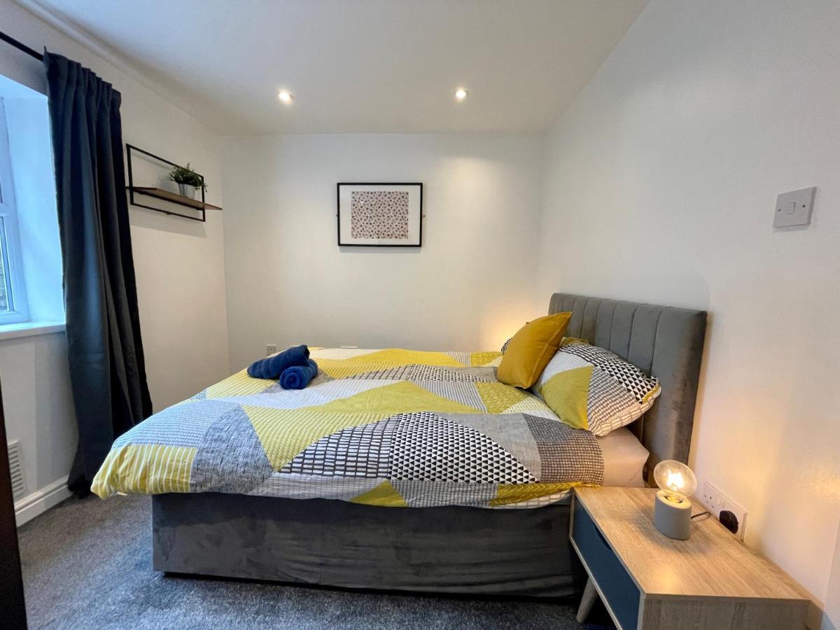 6 Person Apartment In City Centre Кардифф Экстерьер фото